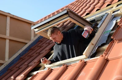 Pose de fenêtres de toit Velux à Bovel